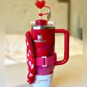 Stanley Red Heart-Patterned Tumbler with Handle